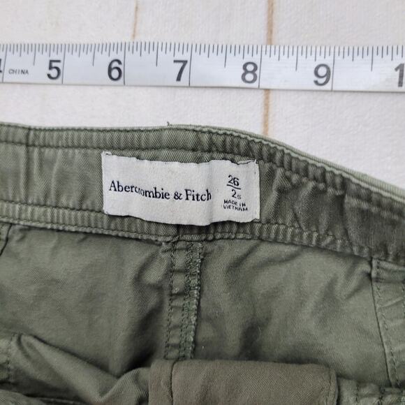 Abercrombie and Fitch high rise green cargo straight leg military pants utility - Picture 6 of 9